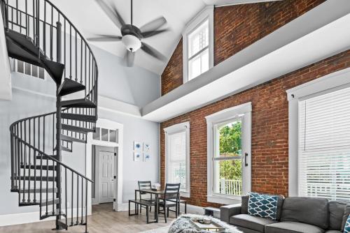 . Main Street Balcony Apartment For up to 8 guests!