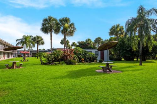 Motel 6-Vero Beach FL - image 2