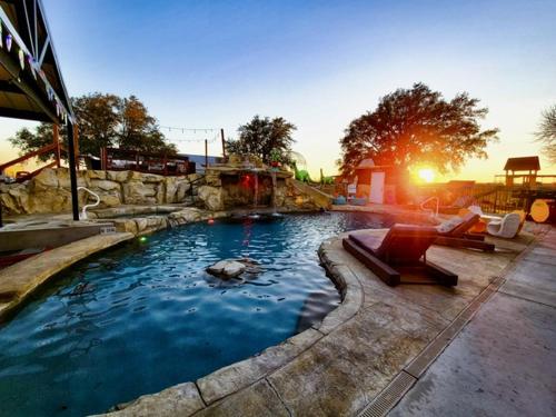 New Marion Rock Ranch Resort in Marion, USA