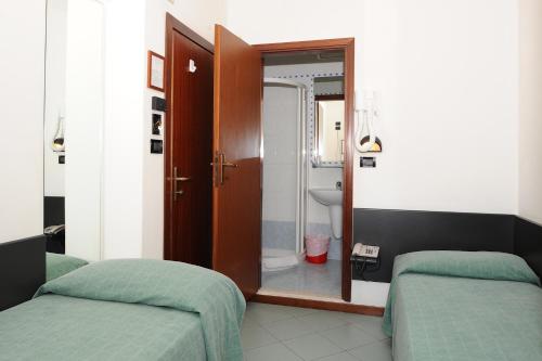 Hotel St Pierre - image 10