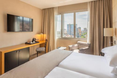 Standard Double or Twin Room with View