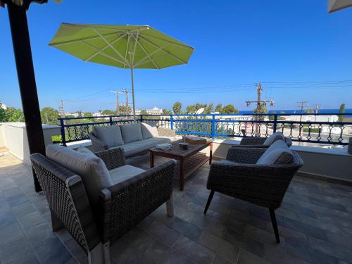 Reginas Apartments