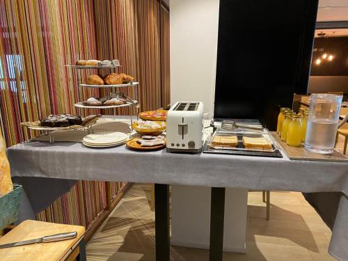 Hotel Raval de la Mar