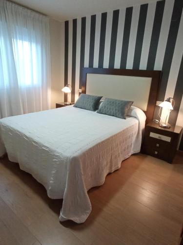 Apartamentos Dezamar