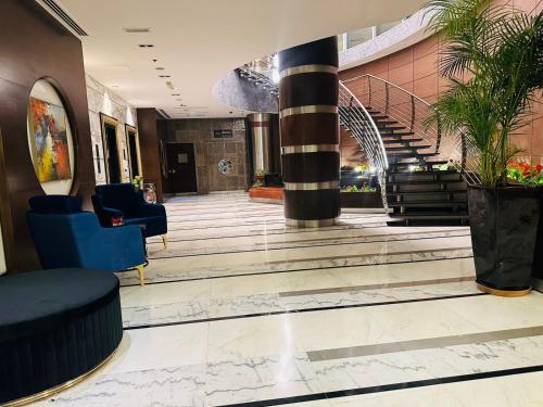 Montreal Barsha Hotel - Lobby
