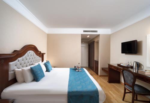 Recital Hotel - image 7
