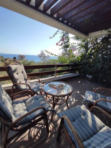 Seaview Apartment Drymades2