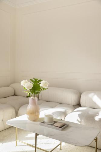 Three Bedroom Acropolis Loft by Idiosyncrasy Collection, Athens (photo 9)