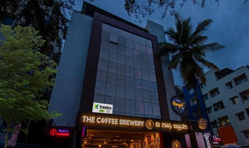 Exterior view, OYO Flagship 813600 Tranquil Inn near Market Square Mall