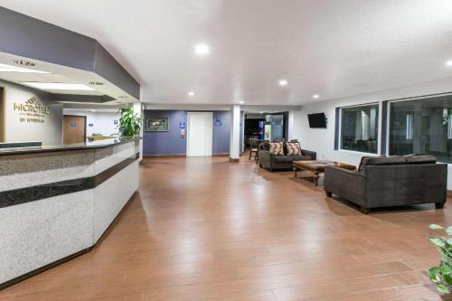 Microtel Inn & Suites by Wyndham Oklahoma City Airport