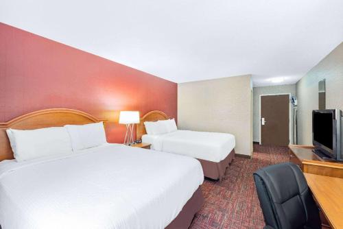 Ramada by Wyndham Grand Forks