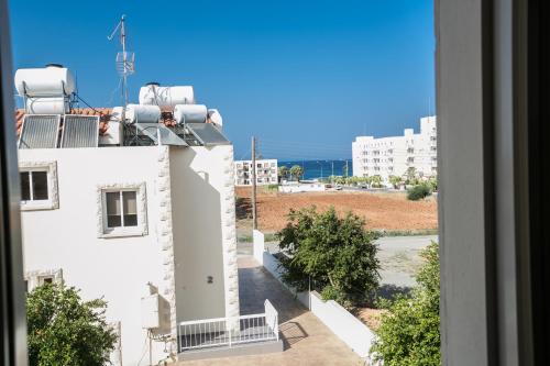 Tonia Seaview Villas