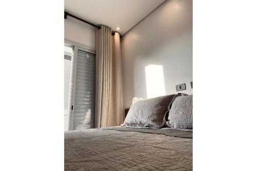 Apartamento Boqueirao Proximo a Praia com Piscina - image 4