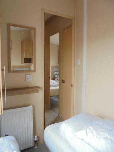 8 Berth on Southview Bowness Central Heated