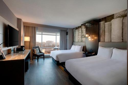 Louisville Marriott Downtown - image 14