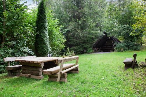 ทัศนียภาพภายนอกโรงแรม, Rübezahl (Rubezahl) in ไบรลอน