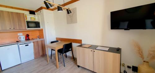 Super studio - Piscine - Parking couvert - Pied des pistes, L'Alpe-d'Huez (Foto 10)