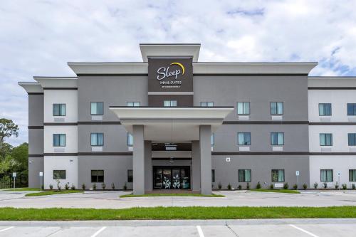 . Sleep Inn & Suites Liberty