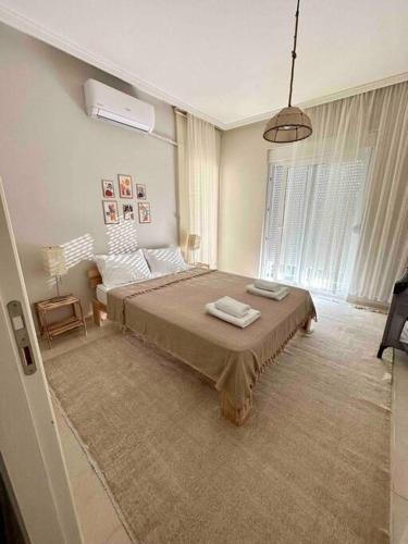Modern Tasarımlı Geniş Teraslı 1+1