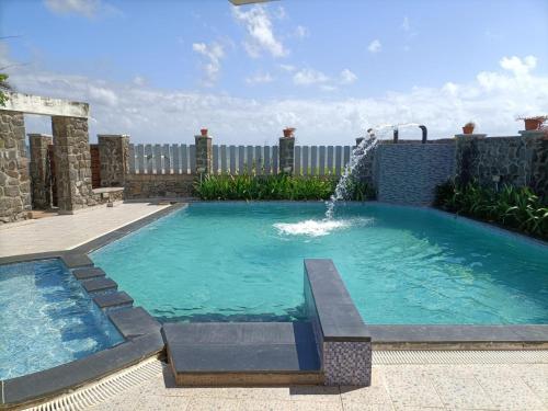BareFootBay - Villa with Private Beach Access