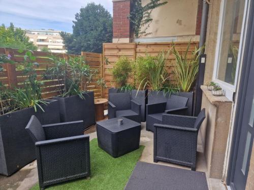 appartement cosy en centre ville avec terrasse - Location saisonnière - Villefranche-sur-Saône