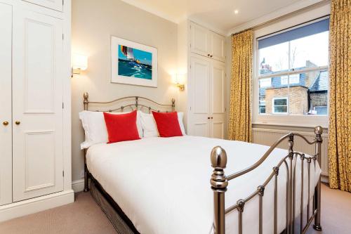 Veeve - Comfort in Kensington - image 14