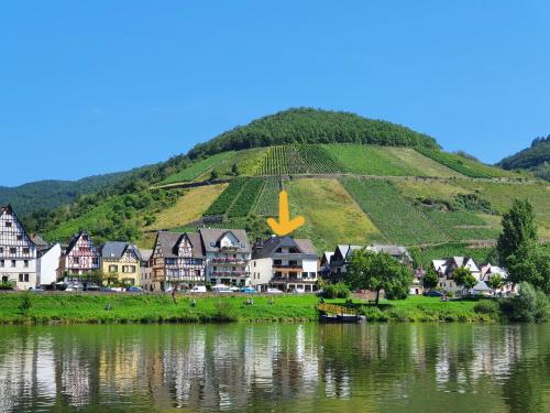 Römerstube Ferienwohnungen mit & ohne Moselblick