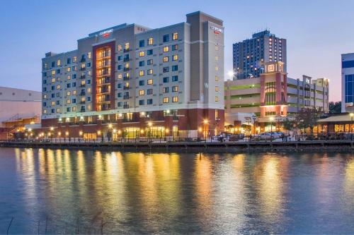 Courtyard by Marriott Gaithersburg Washingtonian Center