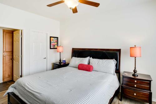 Tranquil Scottsdale Condo with Community Pool! Tranquil Scottsdale Condo with Community Pool!