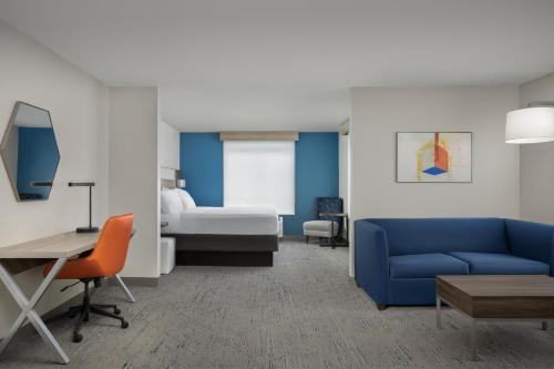 Holiday Inn Express & Suites Superior, an IHG Hotel