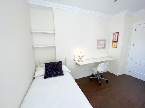 Apartment 150 m from El Palo beach, Malaga