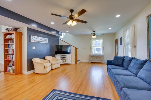 Spacious Jersey Shore Getaway Walk to Beach! in Wildwood, USA