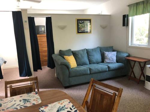 Little Loon Cottage and Beach on Webster Lake Little Loon Cottage and Beach on Webster Lake