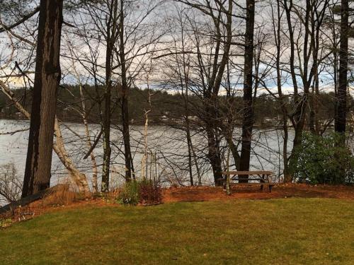 Little Loon Cottage and Beach on Webster Lake Little Loon Cottage and Beach on Webster Lake