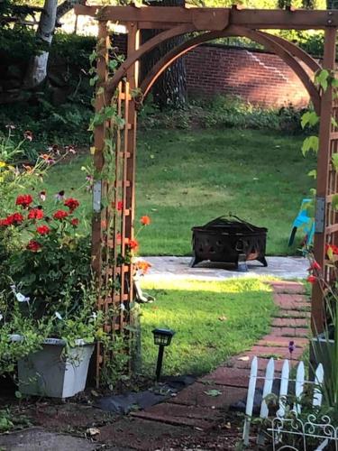 Little Loon Cottage and Beach on Webster Lake Little Loon Cottage and Beach on Webster Lake