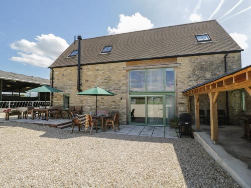 B&B Witney - The Old Barn - Bed and Breakfast Witney