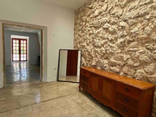 Casa de dos pisos en el centro de Merida
