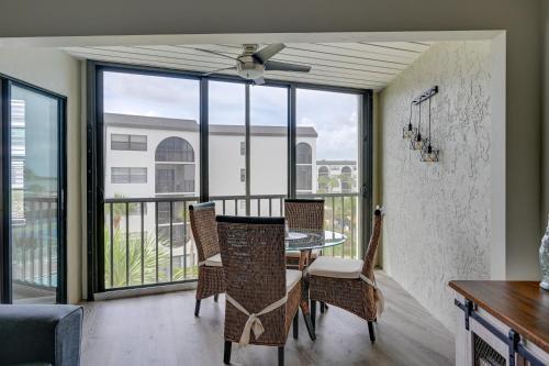 Waterfront Marco Island Condo with Pool and Hot Tub! - image 12