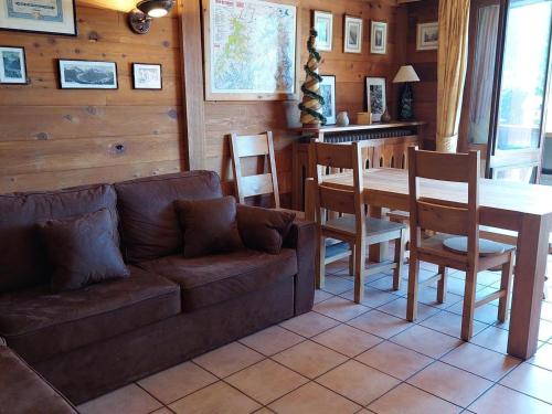 Beau 3 pièces spacieux avec parking proche du Mont Blanc - 6 pers. - FR-1-517-15