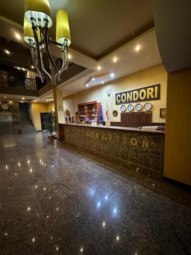 Hotel Condori
