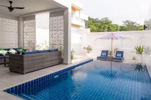 Koh Chang Luxury Pool Villas thumbnail 5