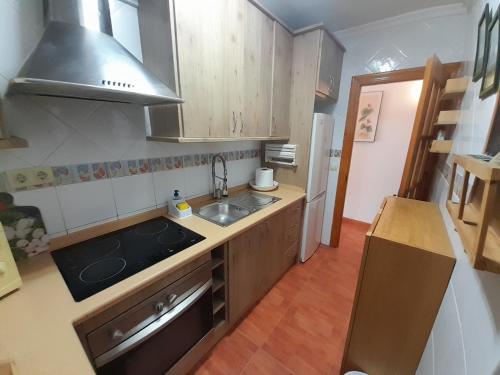 مطبخ, CALZADA Homes in El Diezmo