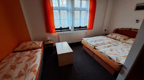 Hotel Hubert – Hrensko, KY