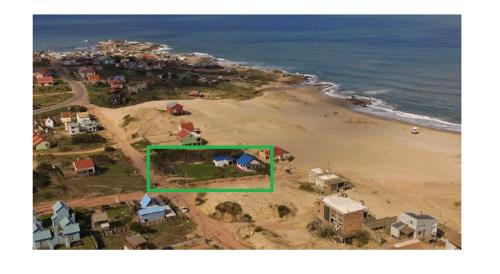 Casa Punta del Diablo sobre La Viuda