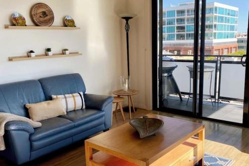 The East Ender 1BR Balcony City View - The City of Norwood Payneham and St Peters