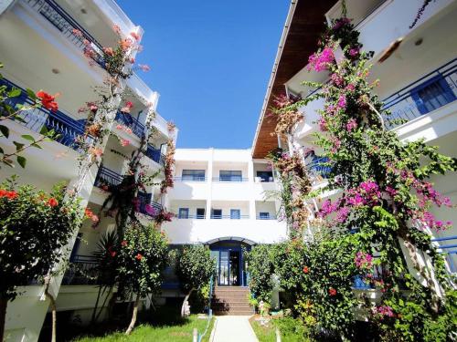 One More Day Hotel in Turgutreis