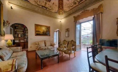 Reinassance Palace, Florenz