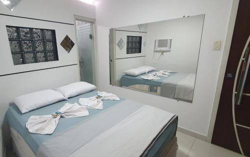 APARTAMENTO ACONCHEGANTE NO CENTRO de Petrolina todo CLIMATIZADO com 4 quartos área gourmet e Wi-fi 300MB