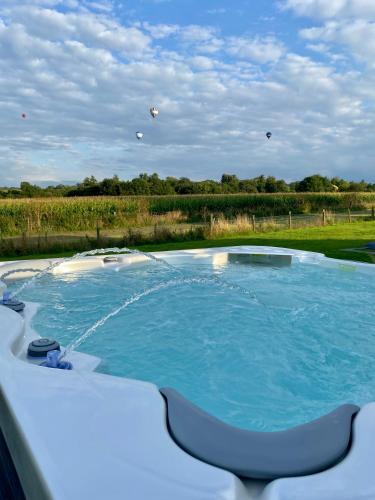 Stunning modern home set in beautiful grounds., Bath (zdjęcie 7)