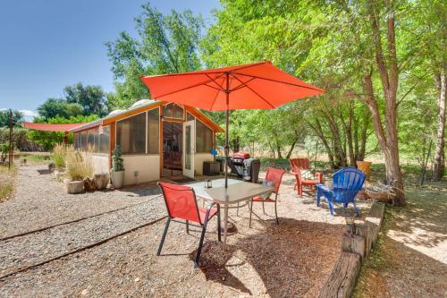 . Cozy Santa Fe Getaway - Near Creek and Casinos